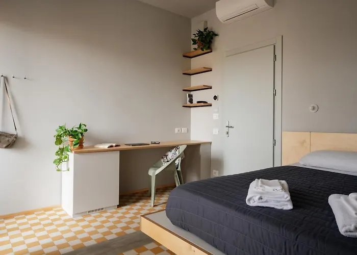 Vandrarhem 're-dama Florens